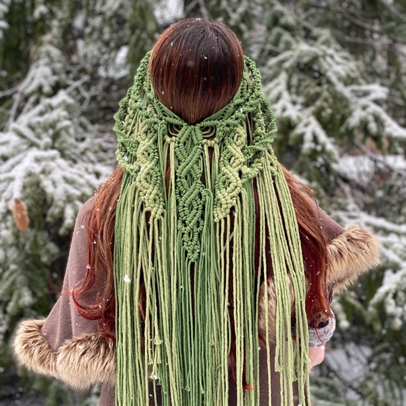 Epiphany Headpiece Handmade Macrame - Picture 12 of 16